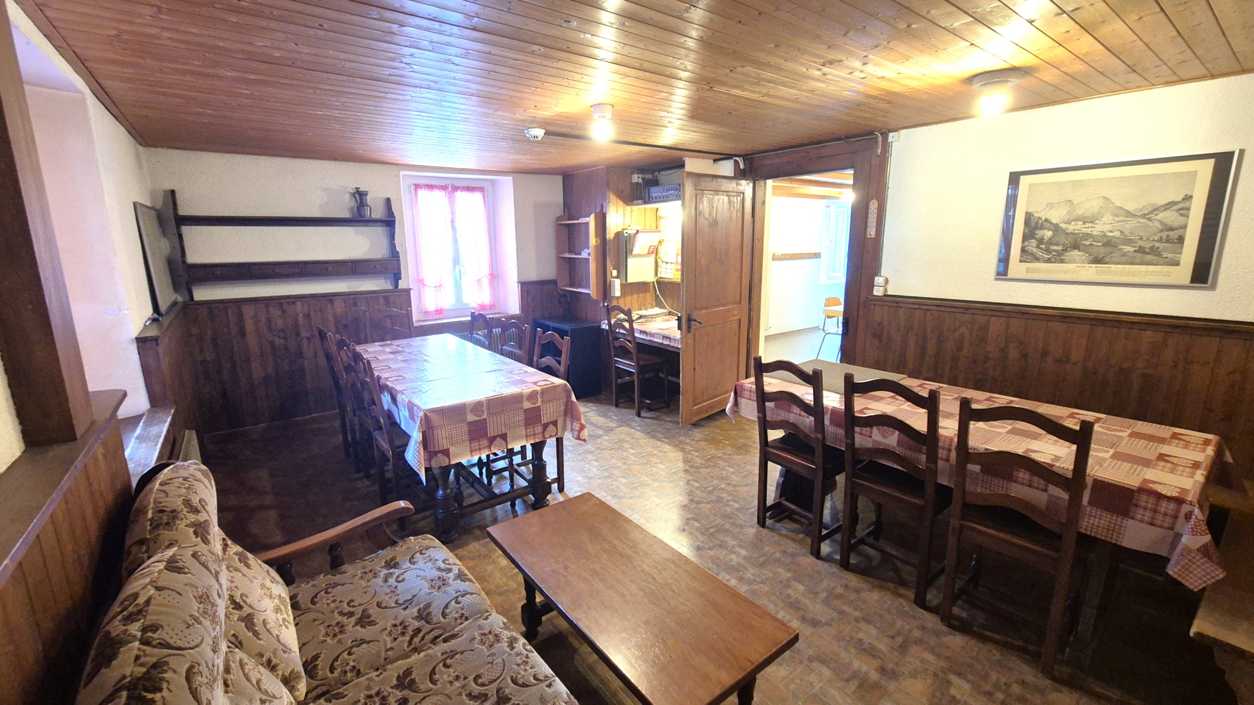 chalet à Morgins réfectoire
