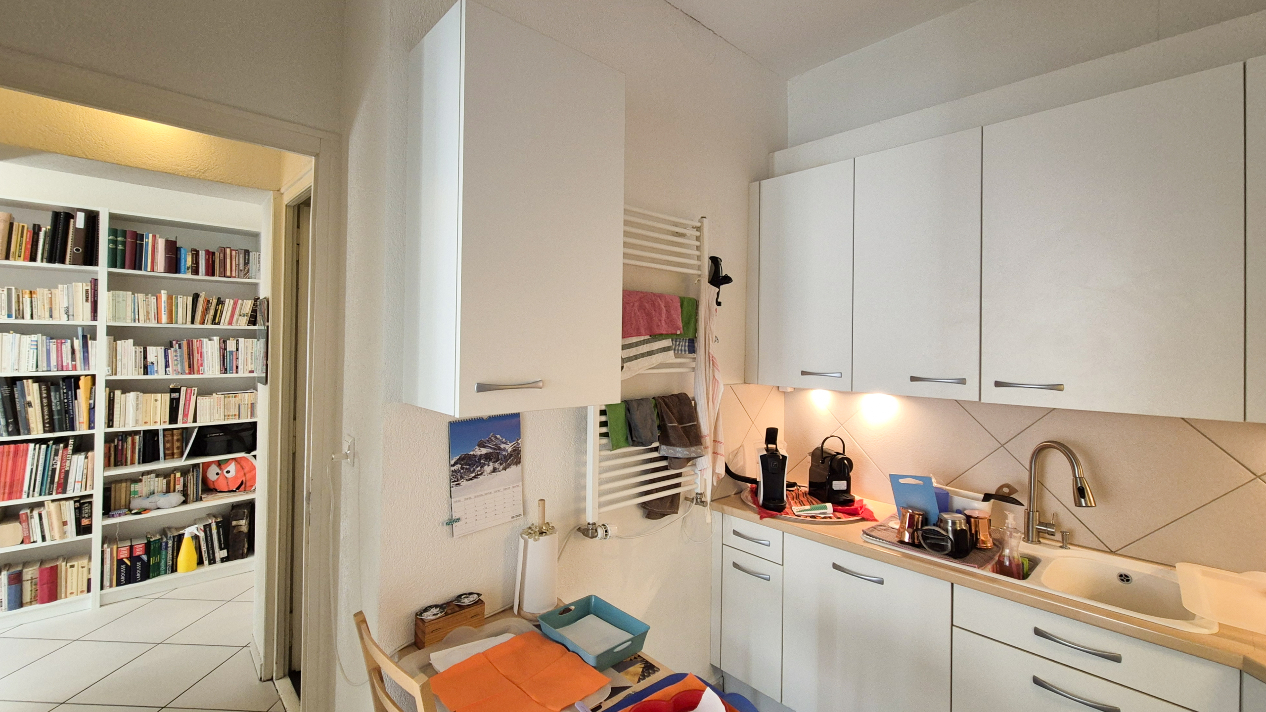 cuisine de l'appartement situé au 1er étage à Clarens
