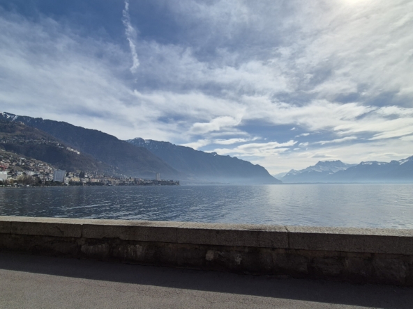 bord du lac à à Clarens