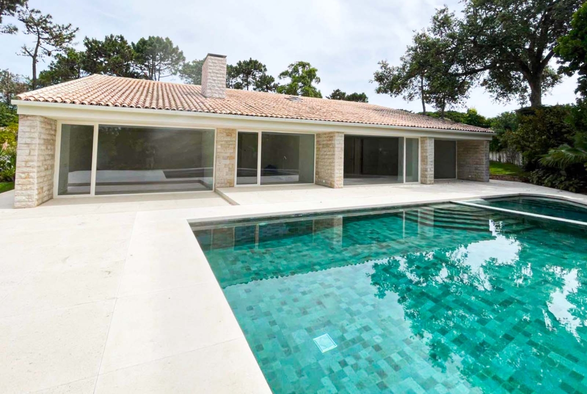 Propriété d’exception à Cascais – Luxe,lumière et élégance à deux pas de l’océan