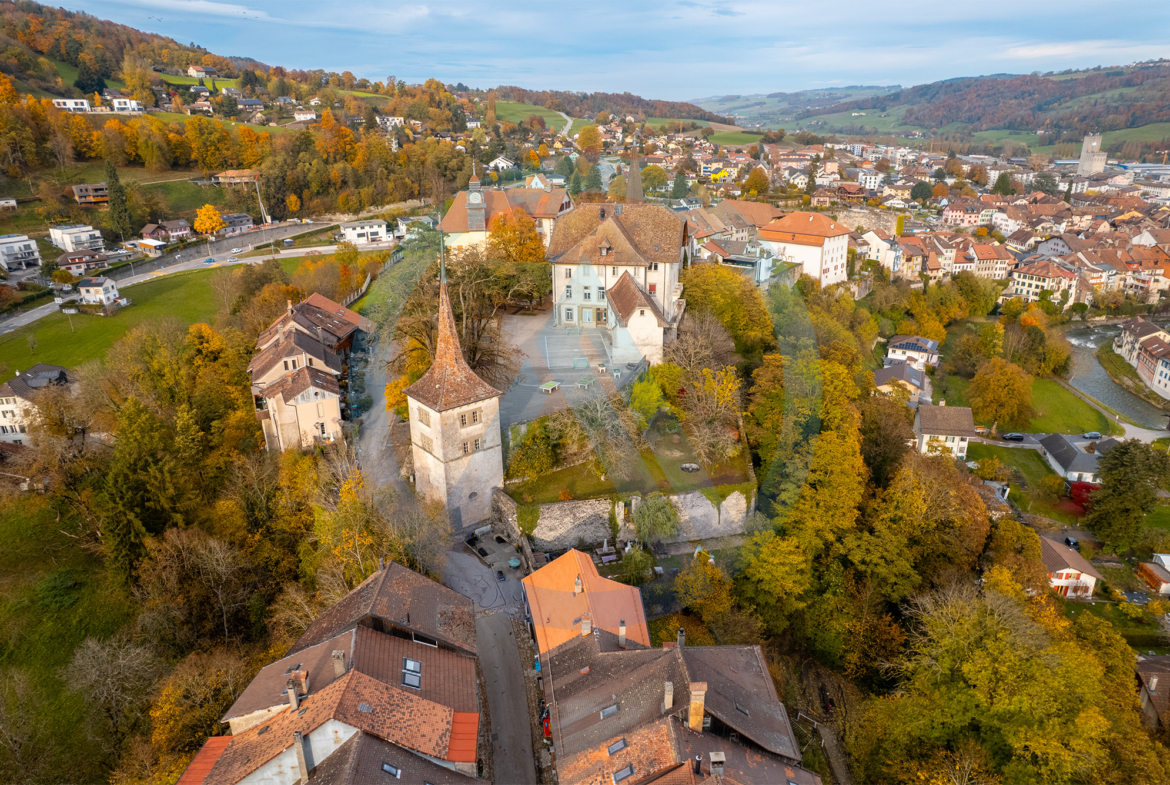 Moudon bourg