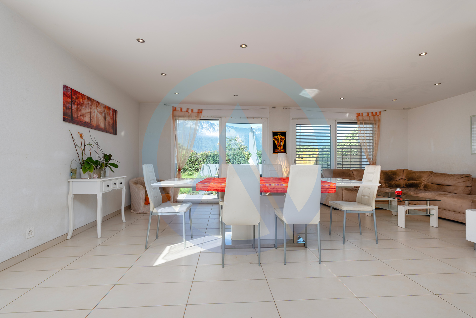 salon ouvert sur le jardin