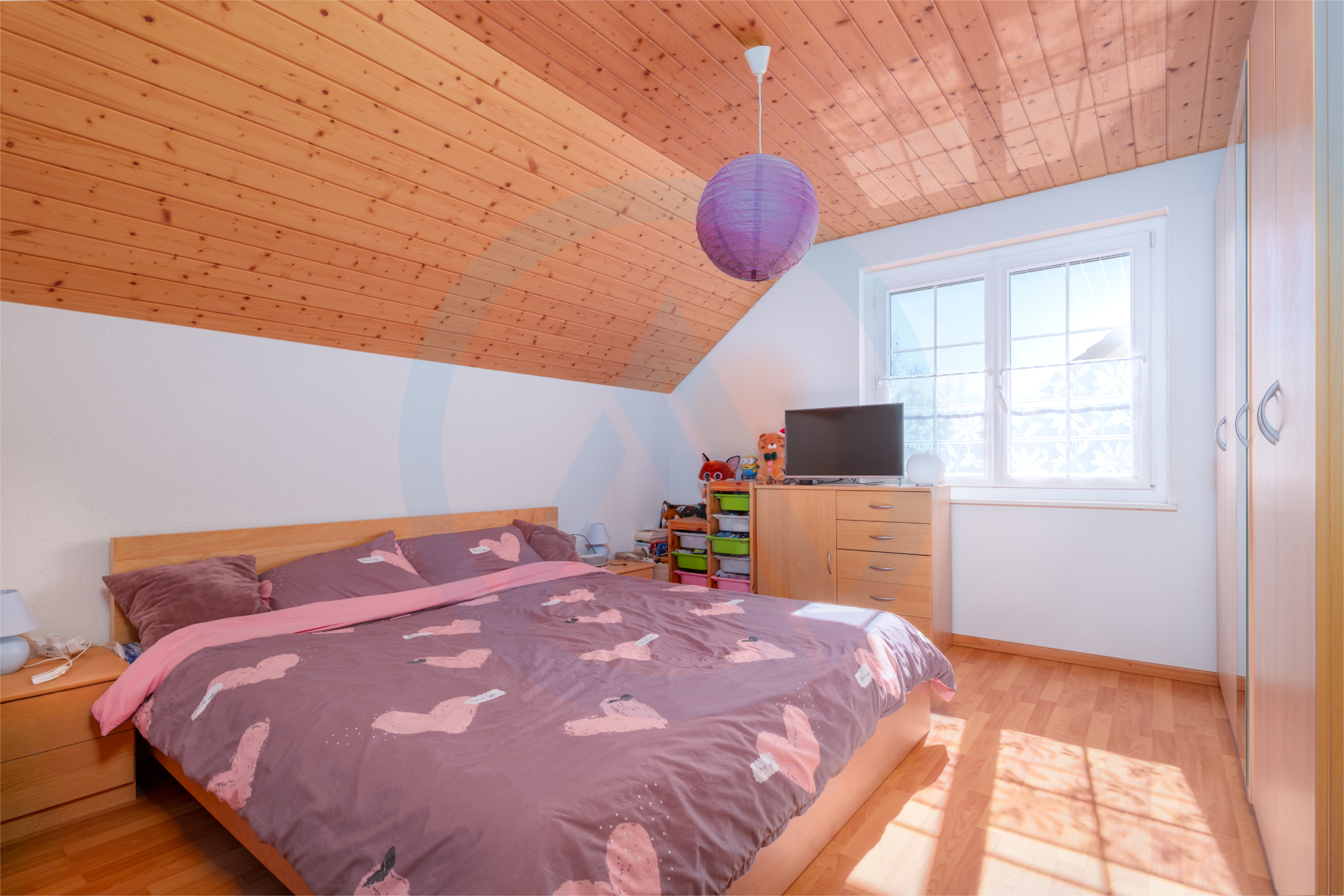 AO immobilier chambre parents dans villa individuelle à Ursy dans le canton de Fribourg