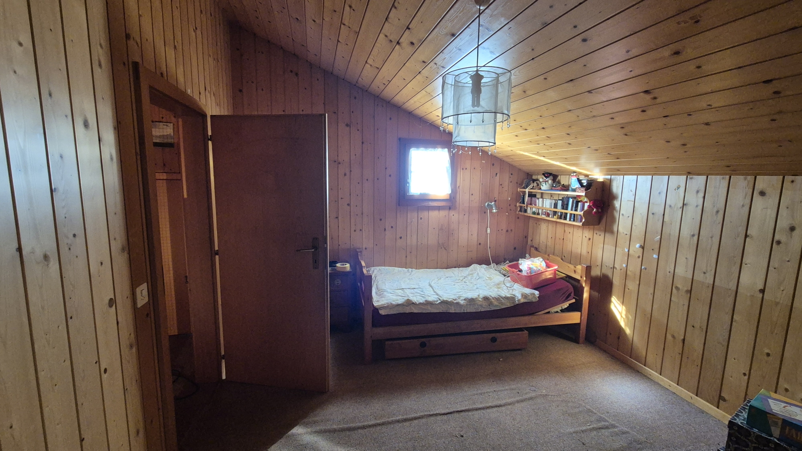 chalet avec vue époustouflante sur parcelle constructible à Grandvaux