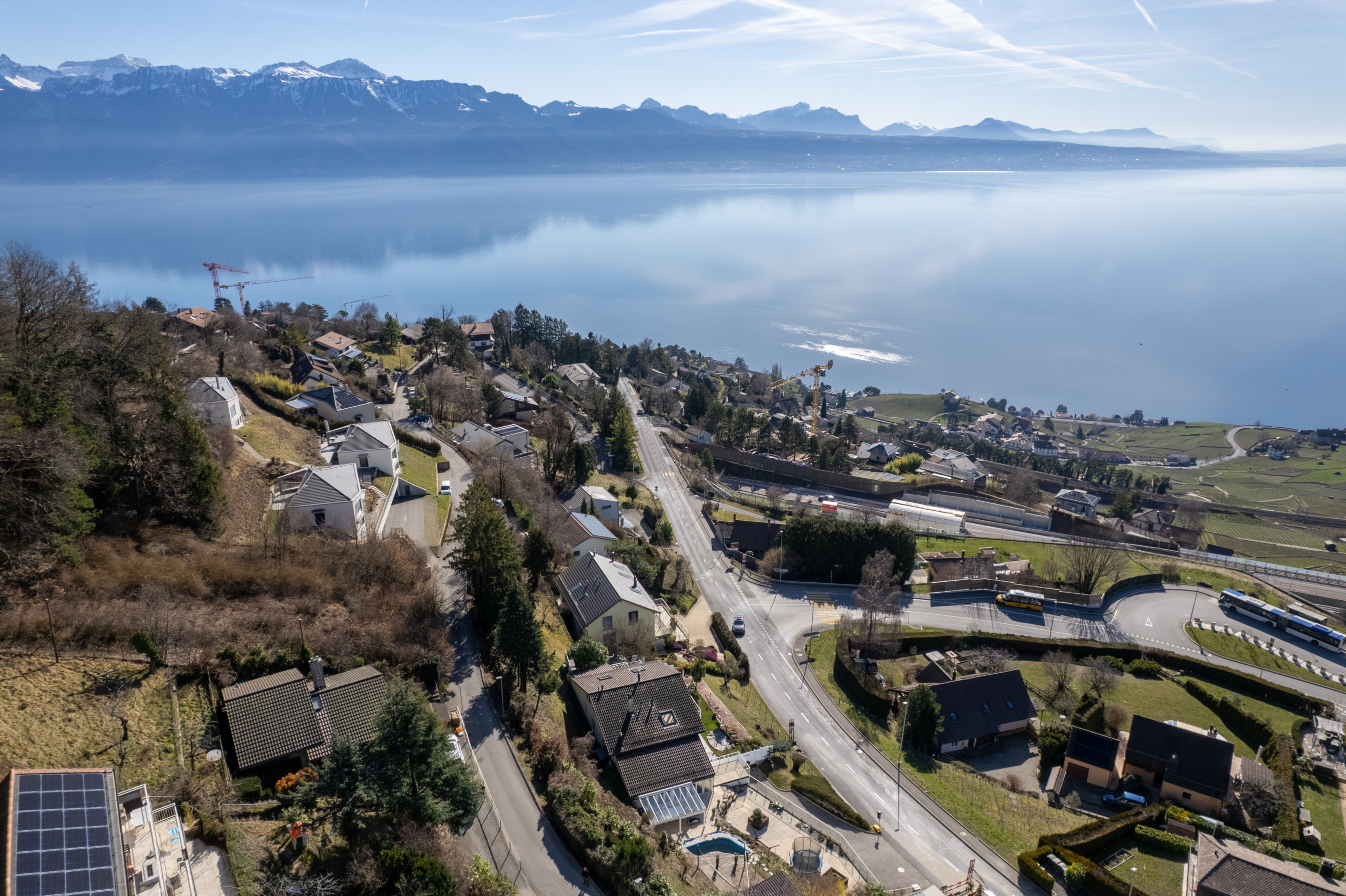 chalet avec vue époustouflante sur parcelle constructible à Grandvaux