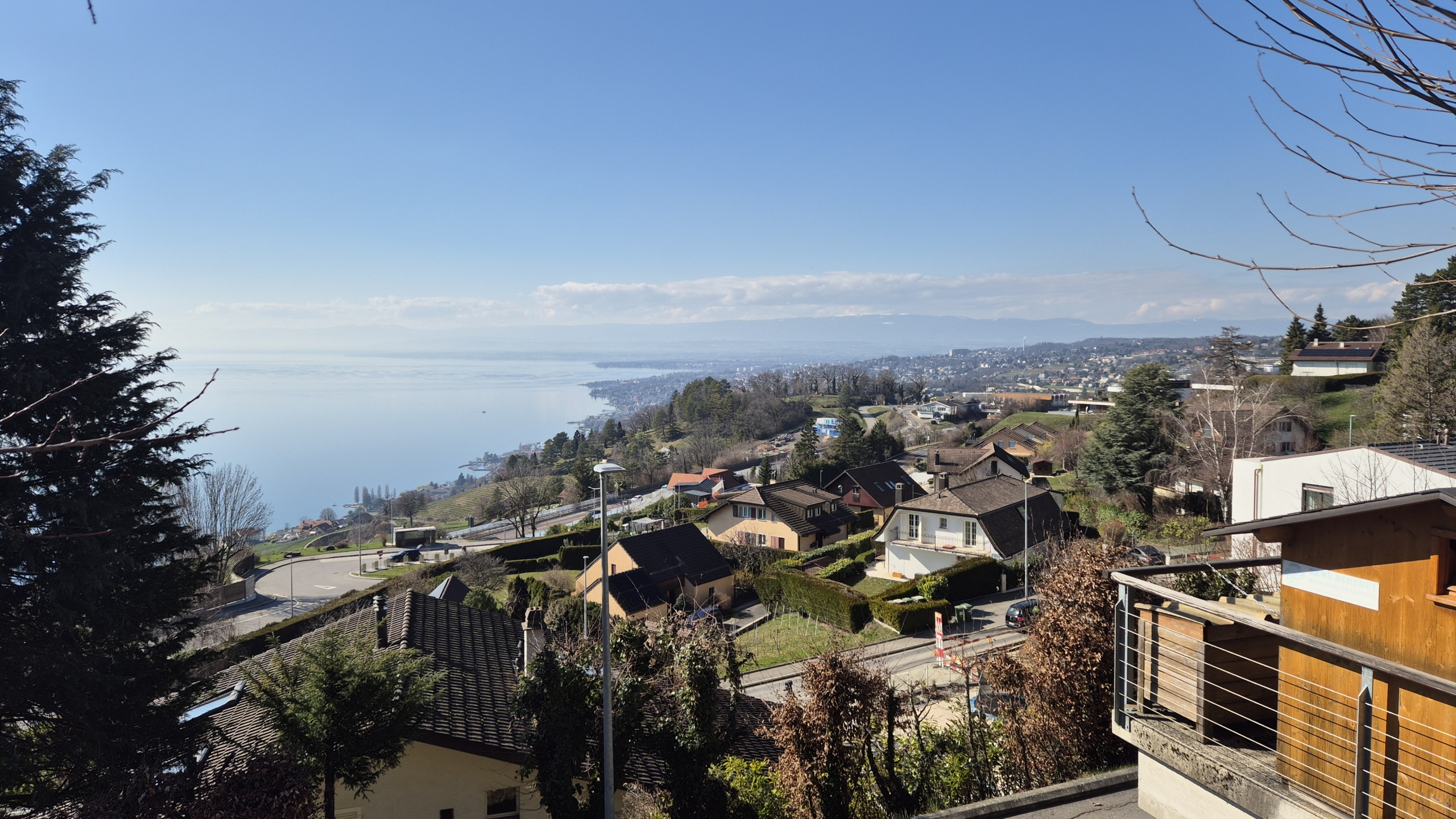 chalet avec vue époustouflante sur parcelle constructible à Grandvaux
