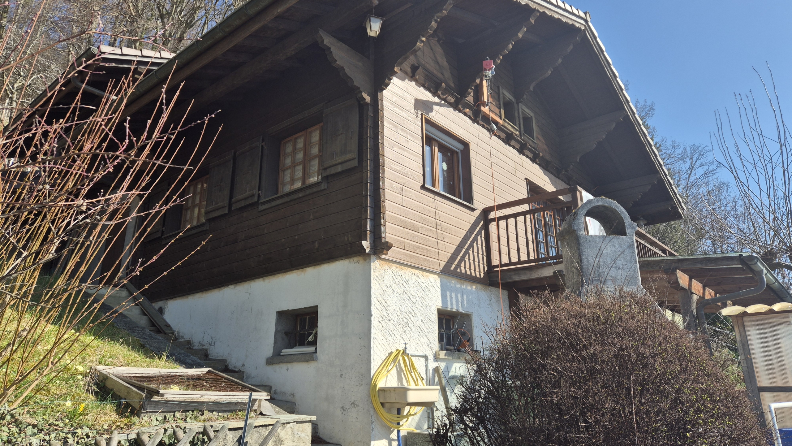 chalet avec vue époustouflante sur parcelle constructible à Grandvaux