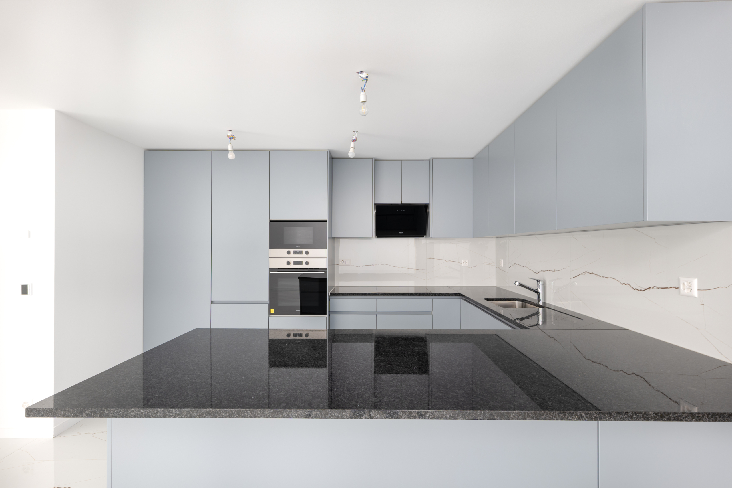 cuisine ouverte parfaitement équipée