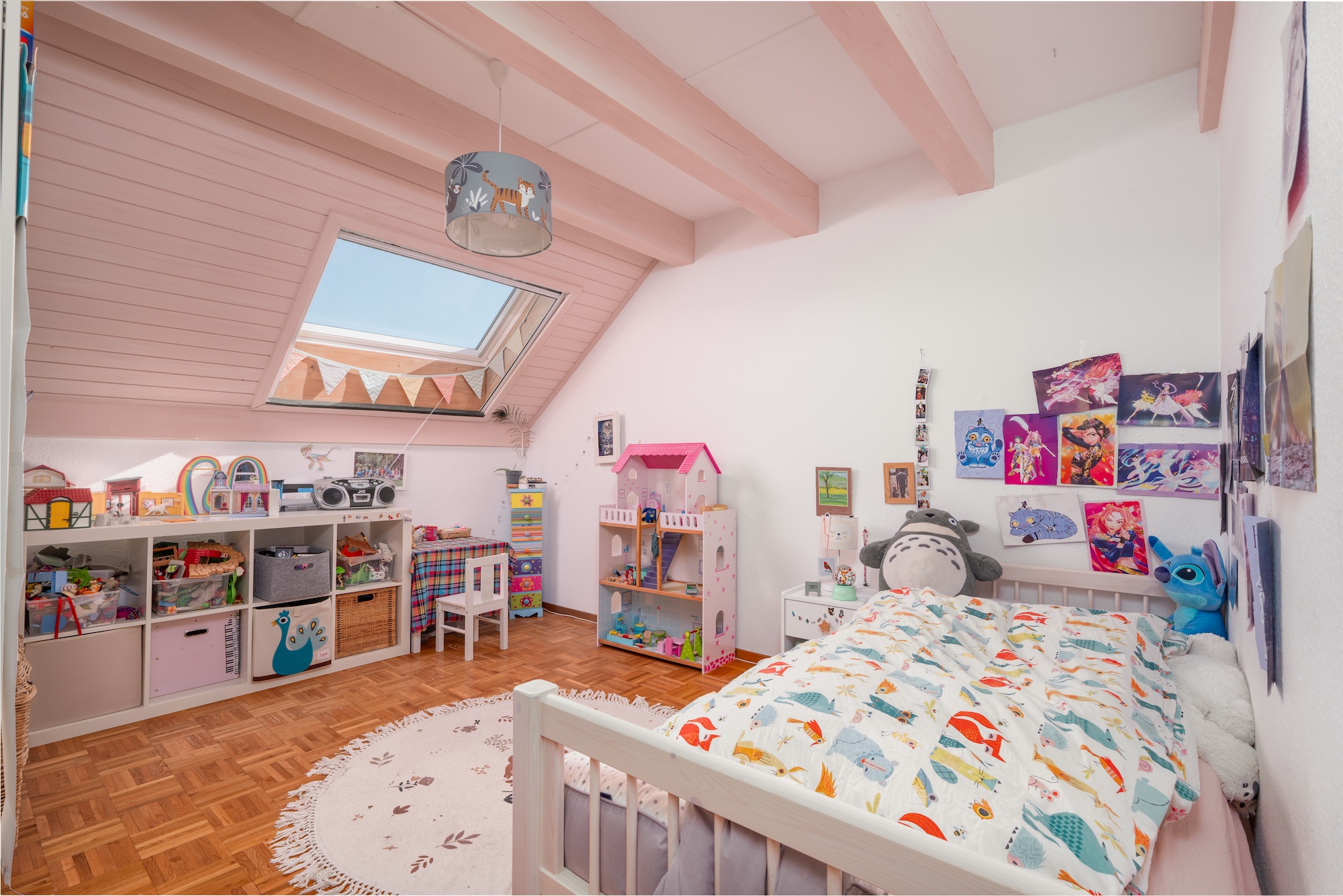 grande chambre d'enfant