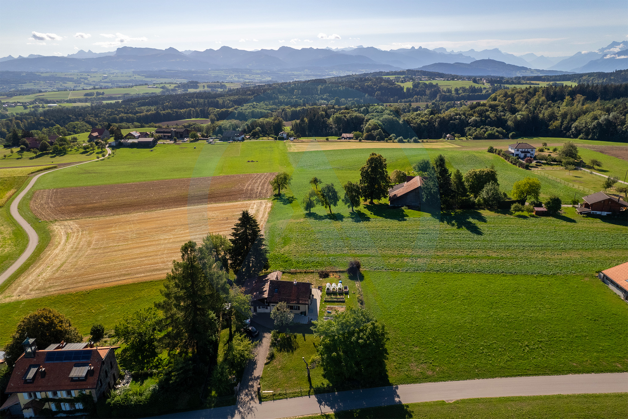 maison individuelle avec vue exceptionnelle sur le Moléson en pleine campagne à Corcelles-le-Jorat