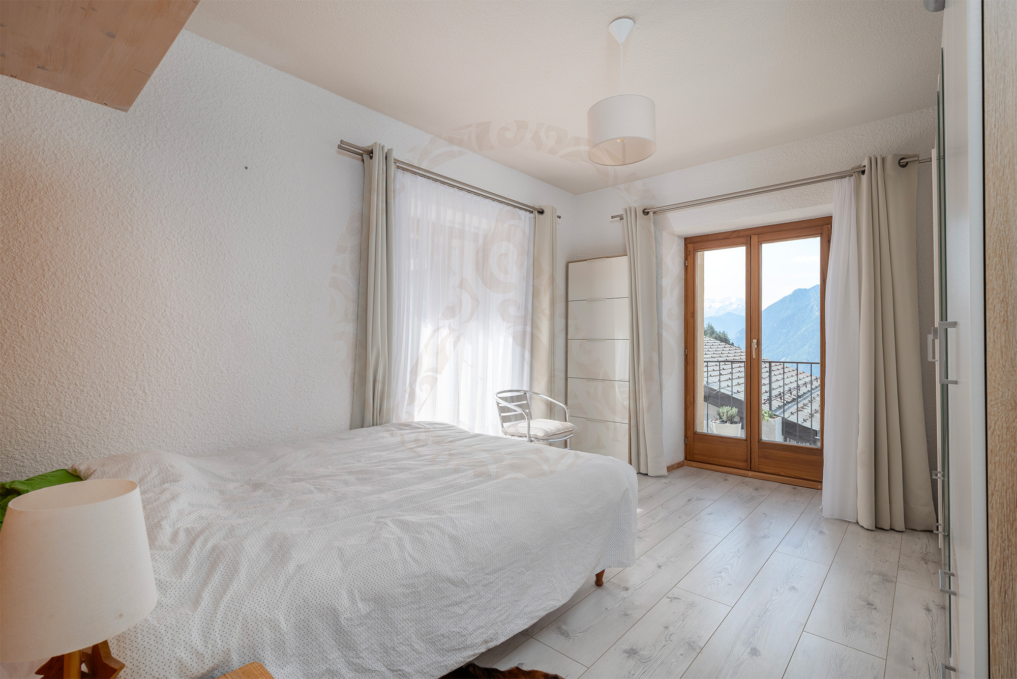 Pour les randonneurs, appartement de 3,5 pièces avec vue sur les montagnes