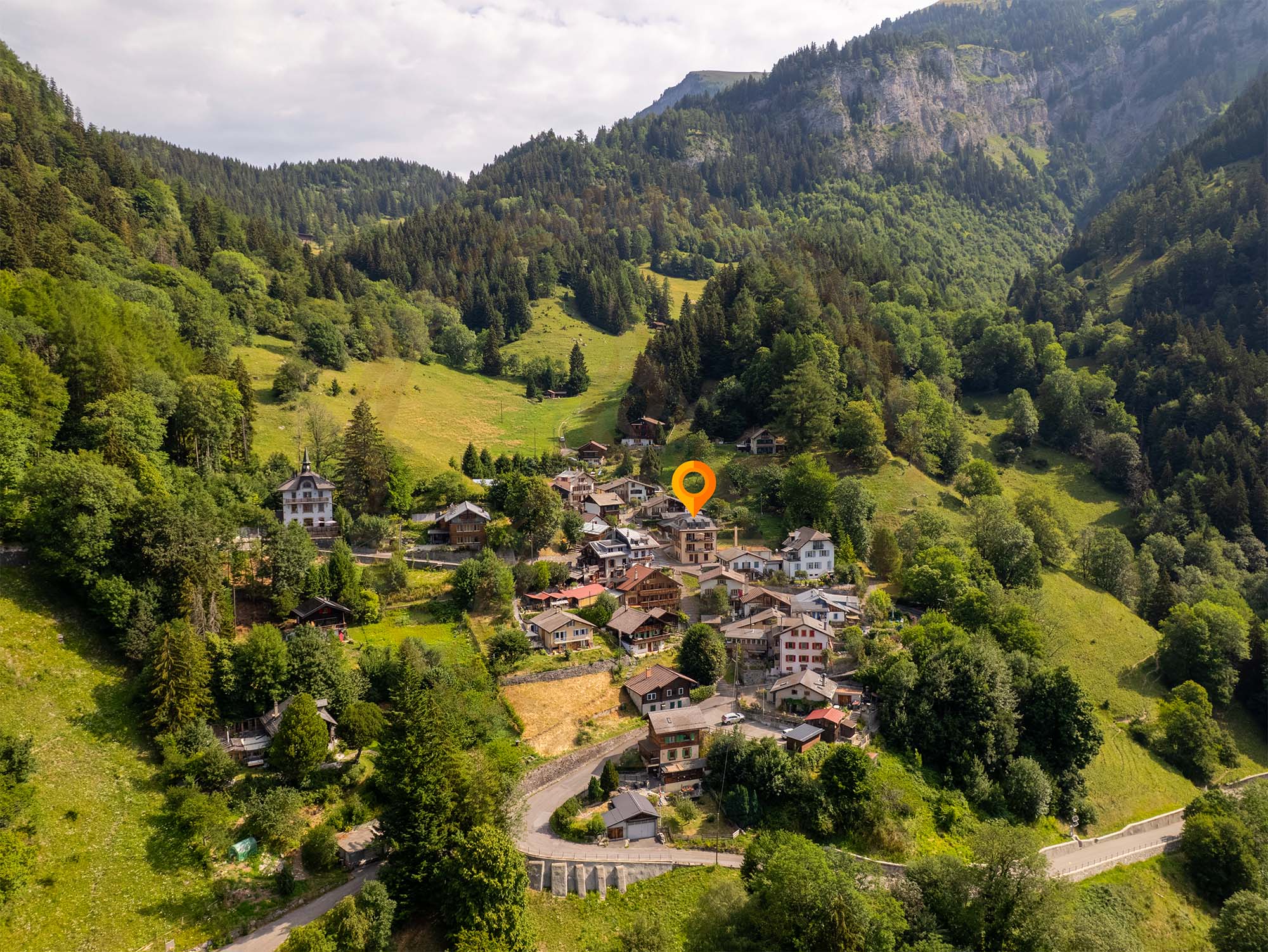 Pour les randonneurs, appartement de 3,5 pièces avec vue sur les montagnes